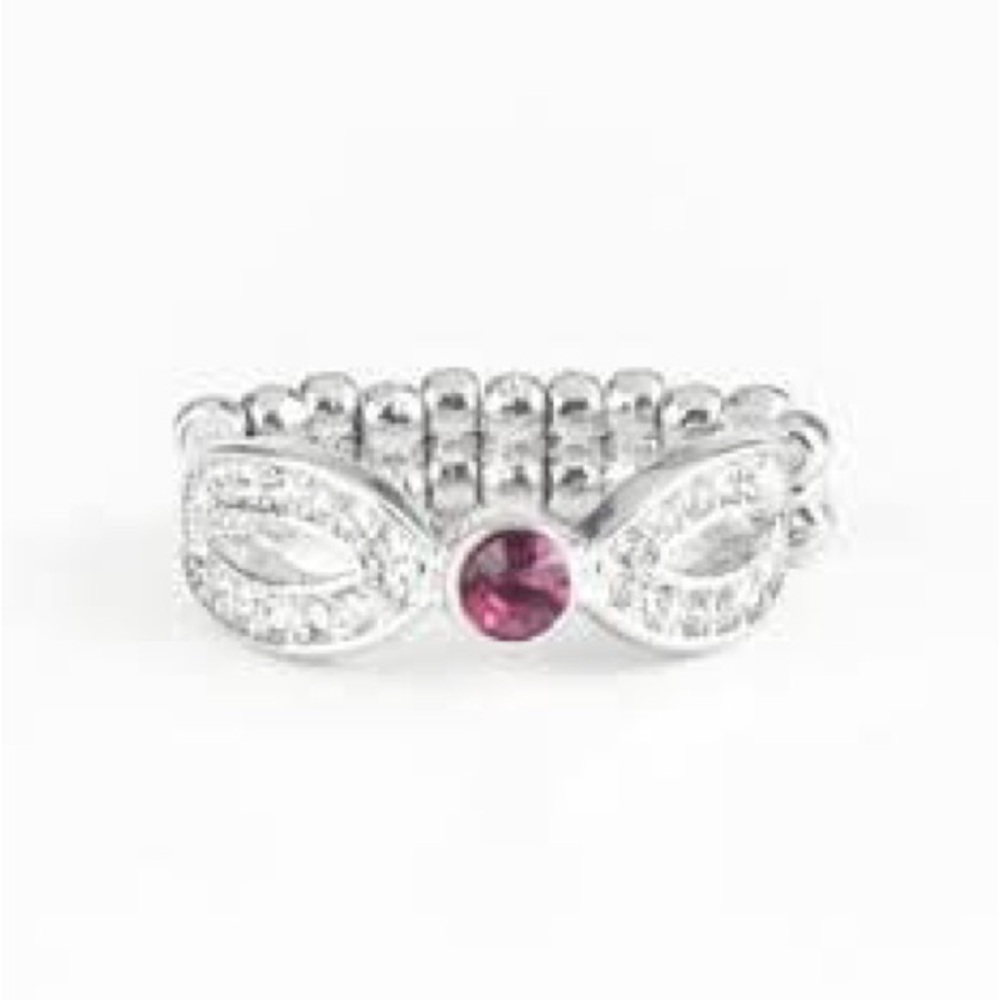 Elegant Silver and Pink Gemstone Ring